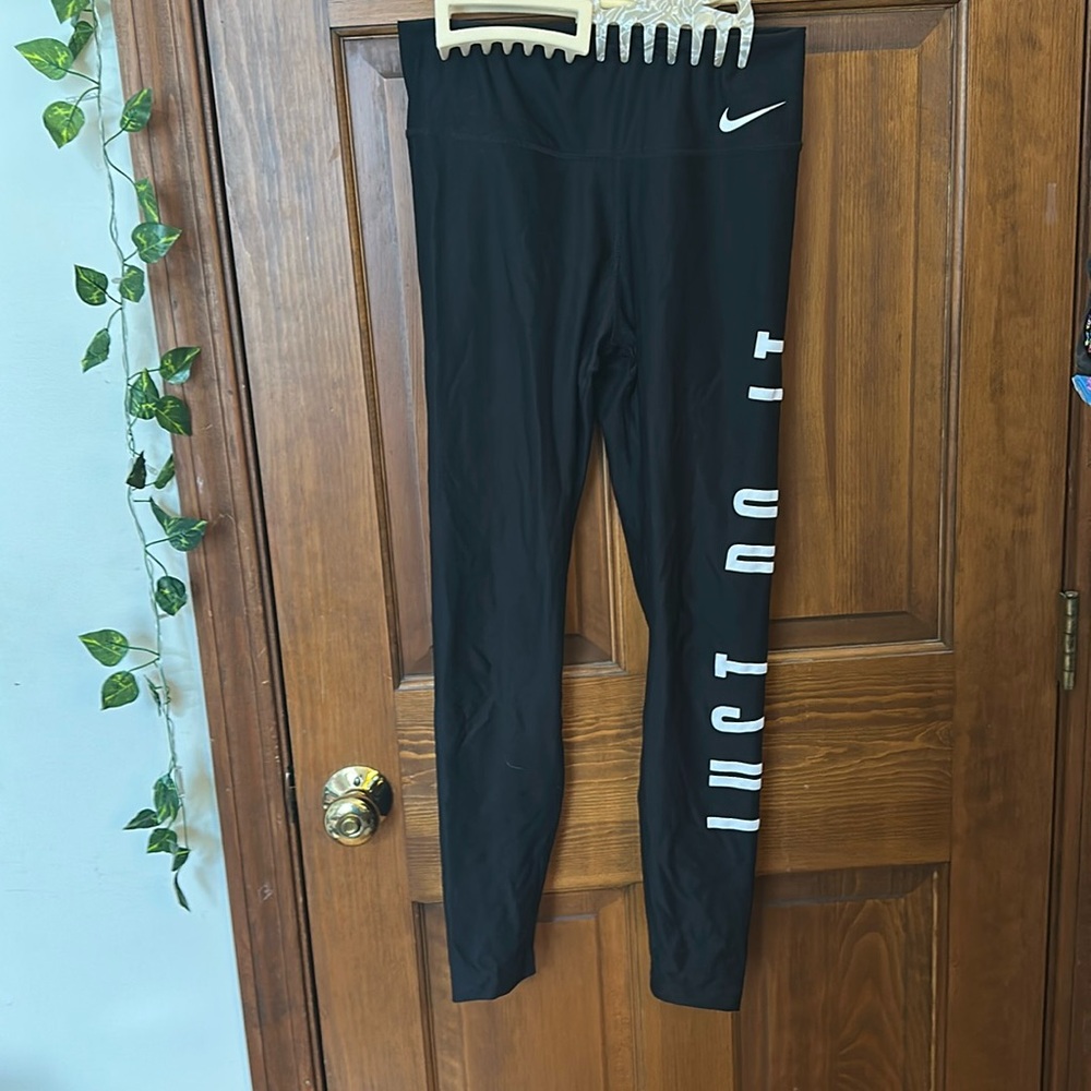 Nike Black Leggings Sport Dri-Fit Size Medium